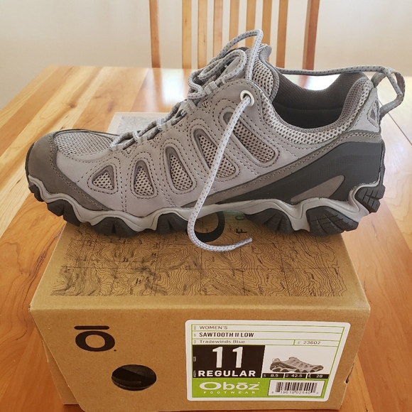 oboz women's sneakers